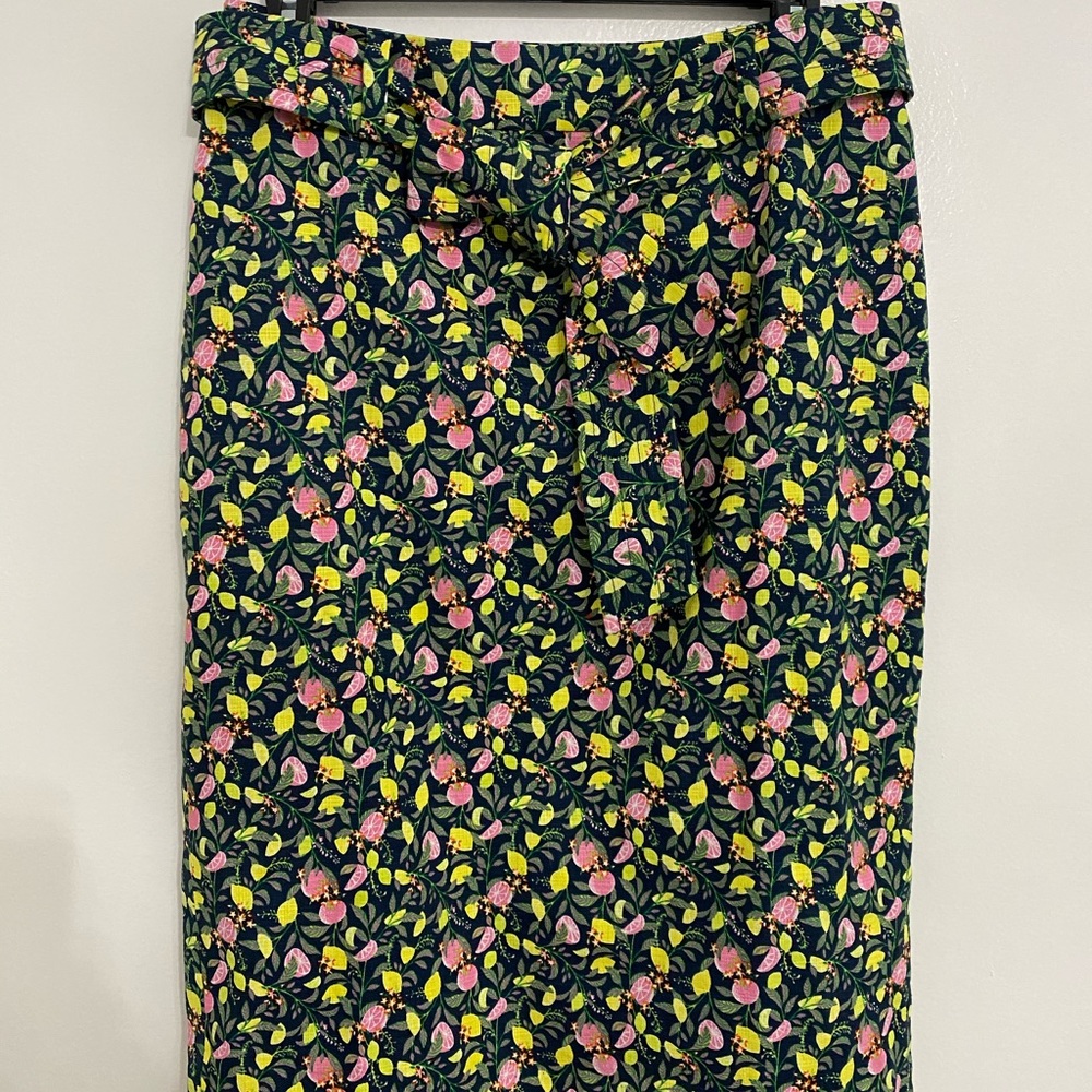 NWT 1901 Lemon Pencil Skirt